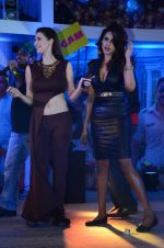 Gizele Thakral, Claudia Ciesla at Kya Kool Hain Hum 3 promotions in Mumbai on 9th Jan 2016